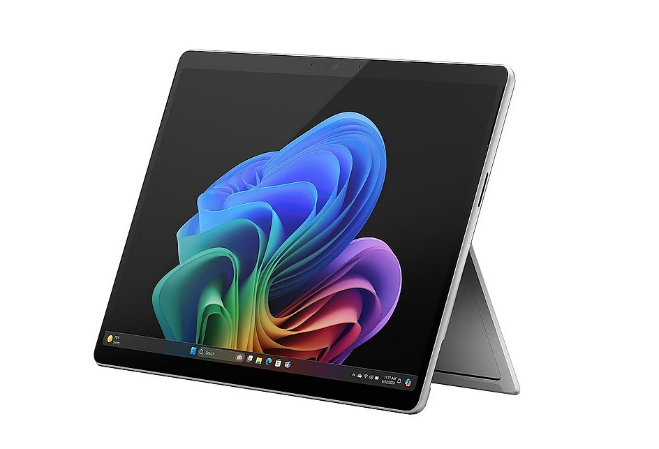Microsoft Surface Pro 11 C12/16/512/OLED Con 13", 2880 x 1920, Windows 11 Home, EMEA, COPILOT+ PC, Snapdragon X Elite, Platinum